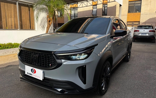 imagem-https://www.socarrao.com.br/sc-vehicle-images-prod/4001311/1790010595086-NGJmMmRjOWQtYWE0Ny00MDhmLTk1NDItM2M3ZTg1NTViYWRiLmpwZWc.jpeg