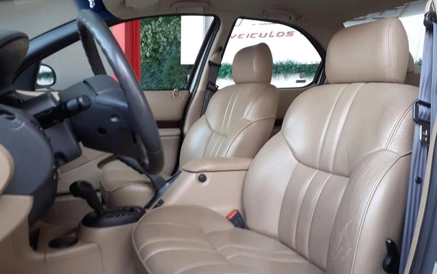 imagem-https://www.socarrao.com.br/sc-vehicle-images-prod/4001313/1790184127725-8497104_0_B_59cf4c3c16.jpeg