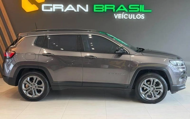 imagem-https://www.socarrao.com.br/sc-vehicle-images-prod/4001320/1790010641210-8318195_1_B_26428109b3.jpeg