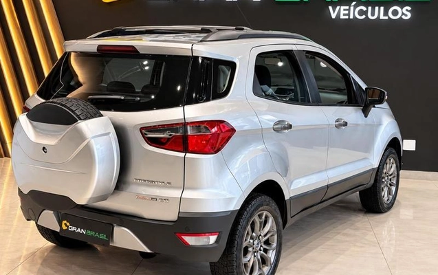 imagem-https://www.socarrao.com.br/sc-vehicle-images-prod/4001345/1790010664736-8472675_29_B_9585fce2a3.jpeg