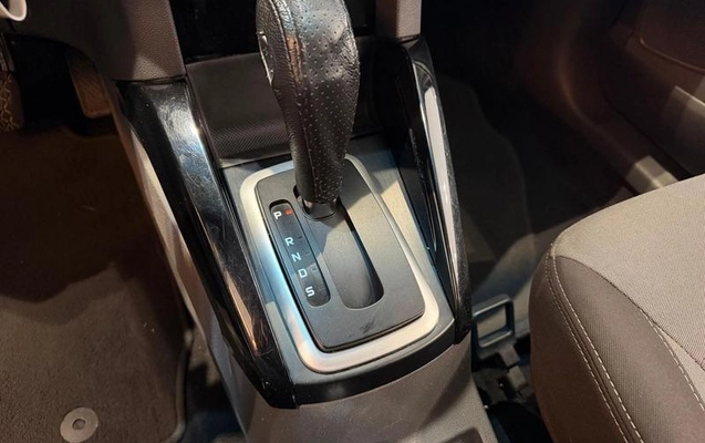 imagem-https://www.socarrao.com.br/sc-vehicle-images-prod/4001345/1790010664738-8472675_12_B_3cd0e34b44.jpeg