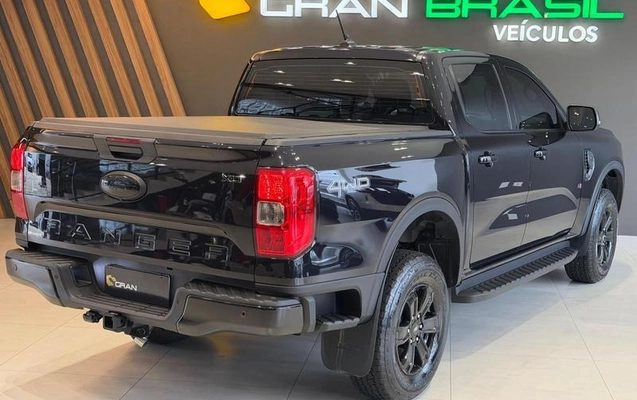 imagem-https://www.socarrao.com.br/sc-vehicle-images-prod/4001384/1790010684166-8457461_8_B_2a899e7bd8.jpeg