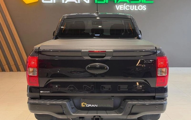 imagem-https://www.socarrao.com.br/sc-vehicle-images-prod/4001384/1790010684167-8457461_3_B_72499c2df8.jpeg