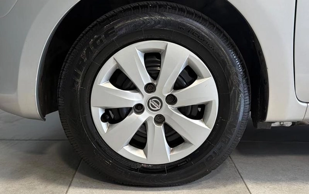 imagem-https://www.socarrao.com.br/sc-vehicle-images-prod/4001451/1790010889611-8478641_7_B_0bc0c9a905.jpeg