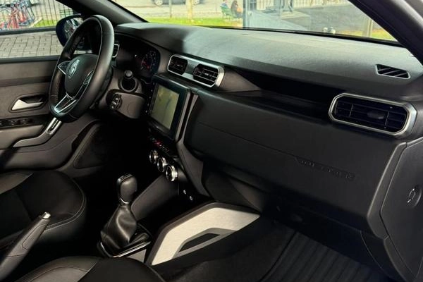 imagem-https://www.socarrao.com.br/sc-vehicle-images-prod/4001559/1790608102421-8497100_12_B_e6a230dcf7.jpeg