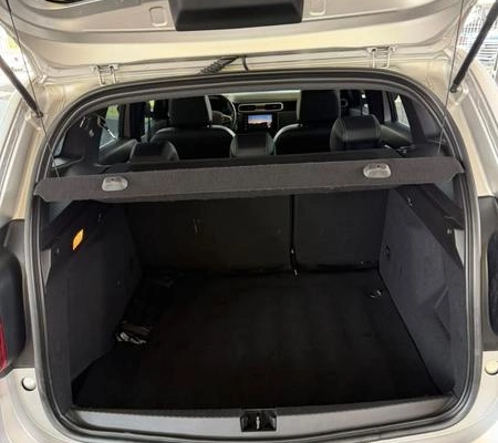 imagem-https://www.socarrao.com.br/sc-vehicle-images-prod/4001559/1790608102427-8497100_14_B_e82a54d5bc.jpeg