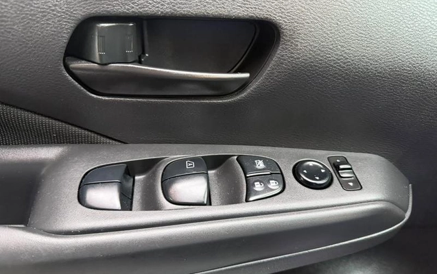 imagem-https://www.socarrao.com.br/sc-vehicle-images-prod/4001653/1790011030950-8492450_9_B_0dc6e8bb87.jpeg