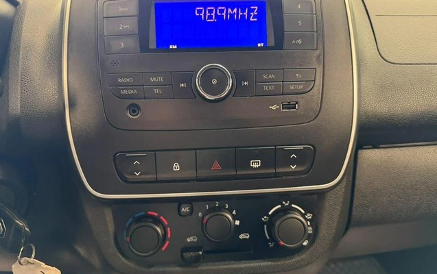 imagem-https://www.socarrao.com.br/sc-vehicle-images-prod/4001665/1790011046956-8492491_9_B_35170214b4.jpeg