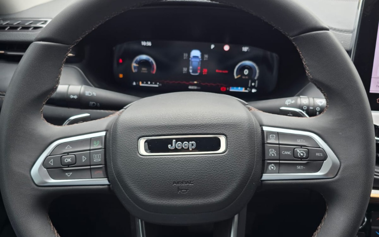 imagem-https://www.socarrao.com.br/sc-vehicle-images-prod/4001745/1790011190196-V2hhdHNBcHAgSW1hZ2UgMjAyNi0wOS0xOCBhdCAxMy4xMi4xMSAoMikuanBlZw.jpeg