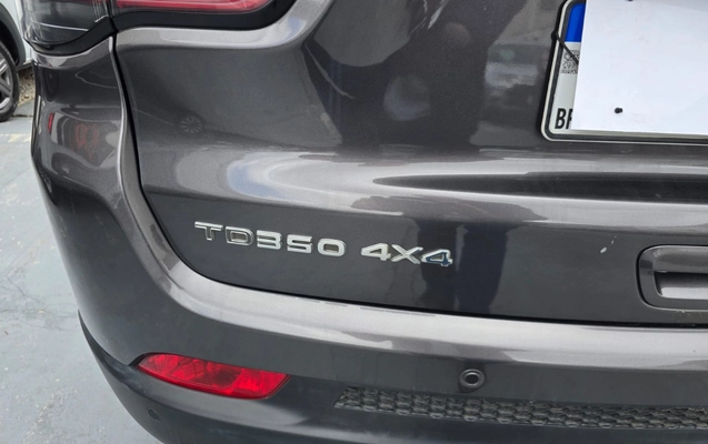 imagem-https://www.socarrao.com.br/sc-vehicle-images-prod/4001745/1790011190243-V2hhdHNBcHAgSW1hZ2UgMjAyNi0wOS0xOCBhdCAxMy4xMi4xMCAoNCkuanBlZw.jpeg