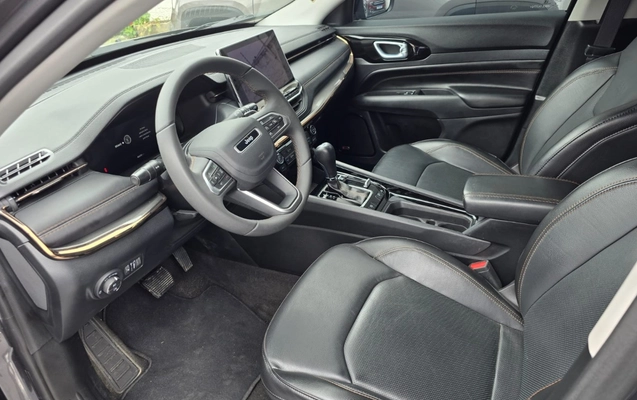 imagem-https://www.socarrao.com.br/sc-vehicle-images-prod/4001745/1790011191344-V2hhdHNBcHAgSW1hZ2UgMjAyNi0wOS0xOCBhdCAxMy4xMi4wNCAoMSkuanBlZw.jpeg