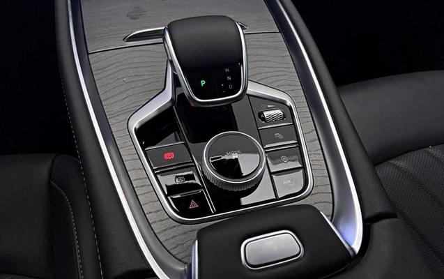 imagem-https://www.socarrao.com.br/sc-vehicle-images-prod/4001746/1790011189962-8491576_5_B_3486227ca9.jpeg
