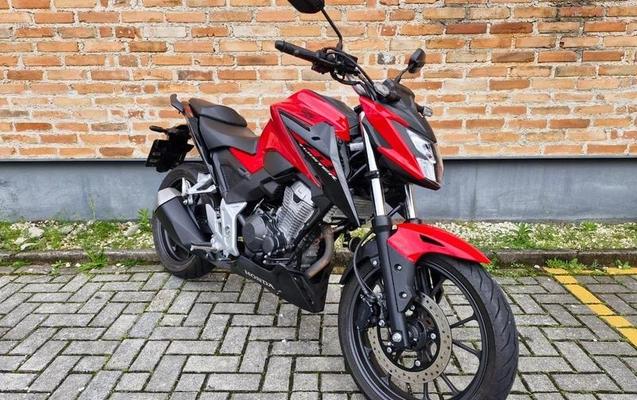 imagem-https://www.socarrao.com.br/sc-vehicle-images-prod/4001747/1790775799177-8497239_6_B_3559d13fa9.jpeg