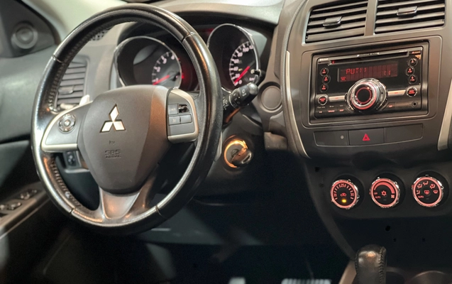 imagem-https://www.socarrao.com.br/sc-vehicle-images-prod/4001760/1790011233864-LoJkLBGIgjhl4G0VnPuPElzXGHQqVZY6.jpg