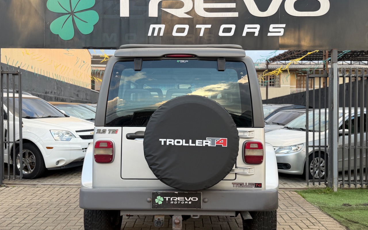 imagem-https://www.socarrao.com.br/sc-vehicle-images-prod/4001763/1790023068158-SU1HXzE3MTYuanBlZw.jpeg