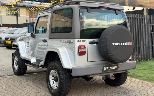 imagem-https://www.socarrao.com.br/sc-vehicle-images-prod/4001763/1790023068248-SU1HXzE3MTUuanBlZw.jpeg