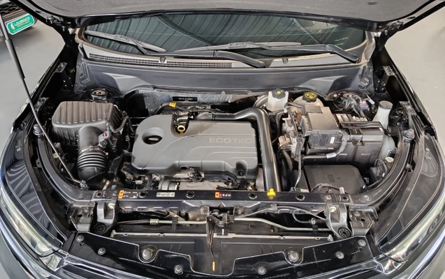 imagem-https://www.socarrao.com.br/sc-vehicle-images-prod/4001764/1790081551381-NM4Uu4xfG1229HmXyEmTxawQoY1YstfQ.jpg
