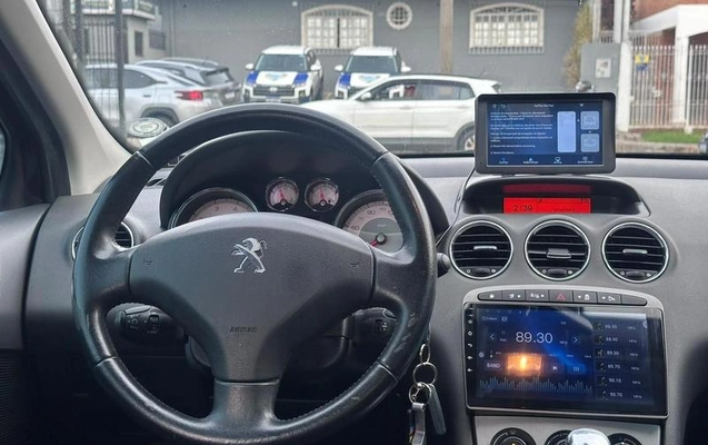 imagem-https://www.socarrao.com.br/sc-vehicle-images-prod/4001767/1790370574513-8497250_12_B_75f3135544.jpeg