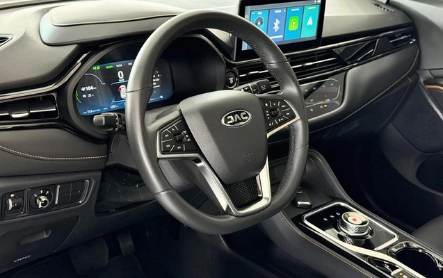 imagem-https://www.socarrao.com.br/sc-vehicle-images-prod/4001775/1790011428124-8478653_7_B_504b6bd07d.jpeg