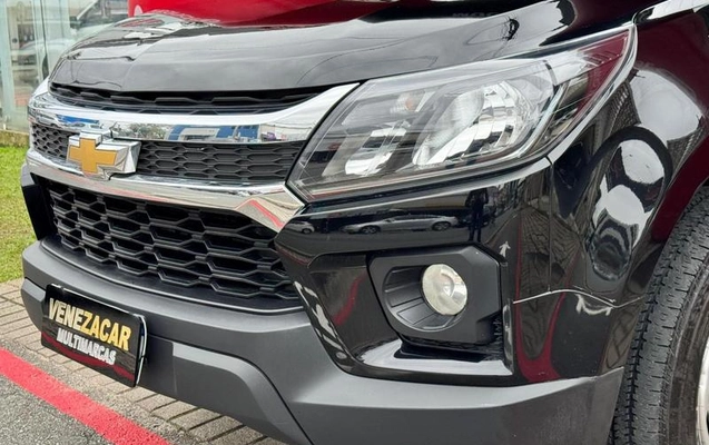imagem-https://www.socarrao.com.br/sc-vehicle-images-prod/4001843/1790097664038-8485884_22_B_eeb867fef4.jpeg