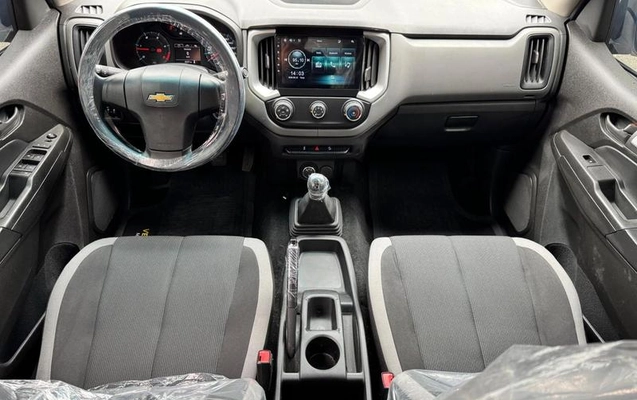 imagem-https://www.socarrao.com.br/sc-vehicle-images-prod/4001843/1790097664054-8485884_3_B_dce783030f.jpeg