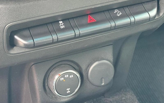 imagem-https://www.socarrao.com.br/sc-vehicle-images-prod/4001843/1790097664065-8485884_9_B_1d82ccaeaa.jpeg