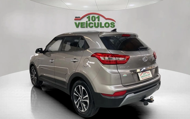 imagem-https://www.socarrao.com.br/sc-vehicle-images-prod/4001880/1790011652969-003_65132f2b09eb30409de27088ce189773.jpg