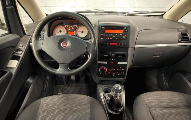 imagem-https://www.socarrao.com.br/sc-vehicle-images-prod/4001920/1790011676150-8442429_6_B_0cc1ecb0b4.jpeg