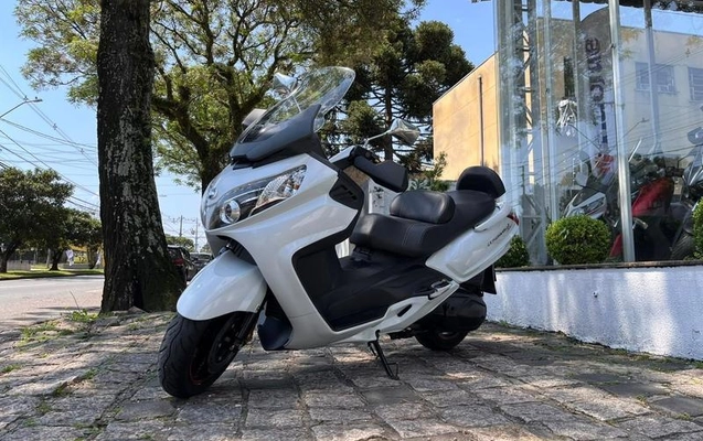 imagem-https://www.socarrao.com.br/sc-vehicle-images-prod/4002452/1790012363629-8497385_10_B_9cc765900a.jpeg