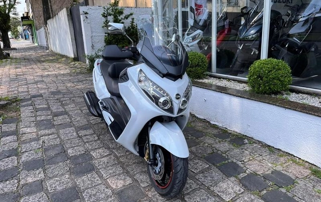 imagem-https://www.socarrao.com.br/sc-vehicle-images-prod/4002452/1790012363631-8497385_10_B_003ad006c3.jpeg