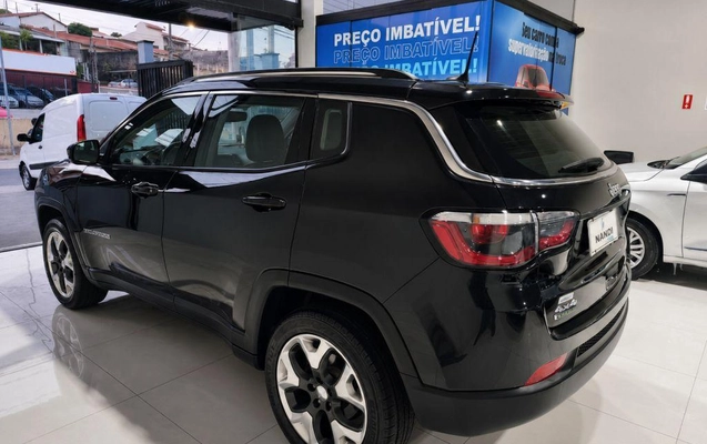 imagem-https://www.socarrao.com.br/sc-vehicle-images-prod/4002731/1790012779893-1235685.jpg