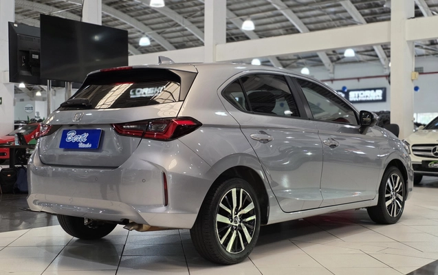 imagem-https://www.socarrao.com.br/sc-vehicle-images-prod/4002760/1790012874583-1_042610.jpg