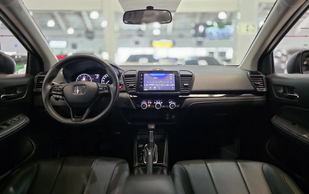 imagem-https://www.socarrao.com.br/sc-vehicle-images-prod/4002760/1790012874585-1_042620.jpg