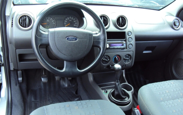 imagem-https://www.socarrao.com.br/sc-vehicle-images-prod/4002761/1790012891134-RFNDMDE1ODIuSlBH.JPG