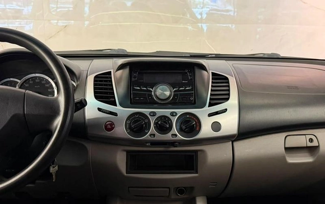 imagem-https://www.socarrao.com.br/sc-vehicle-images-prod/4002921/1792507353336-8494652_4_B_d122c8b83b.jpeg