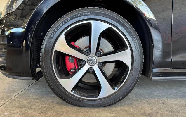 imagem-https://www.socarrao.com.br/sc-vehicle-images-prod/4002942/1790013321206-7913465_3_B_e0dba57dfb.jpeg