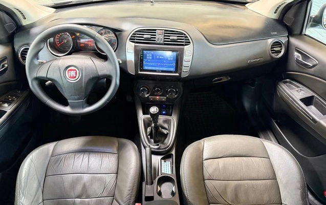 imagem-https://www.socarrao.com.br/sc-vehicle-images-prod/4003020/1790026249940-8415476_13_B_58bffe6ec9.jpeg