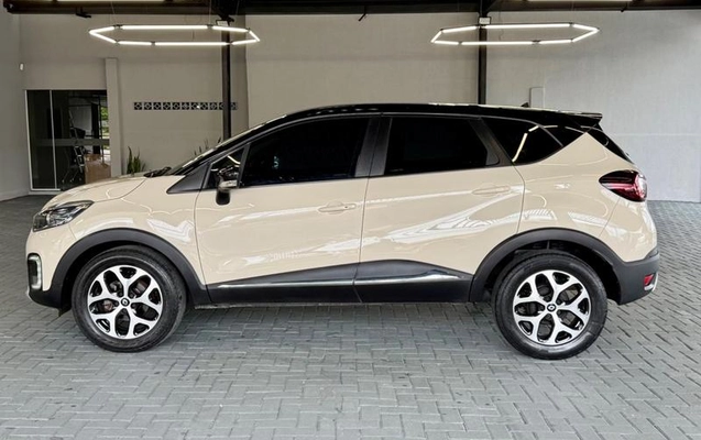 imagem-https://www.socarrao.com.br/sc-vehicle-images-prod/4003021/1790013417852-8453011_17_B_f8bdbea909.jpeg