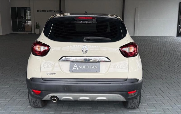 imagem-https://www.socarrao.com.br/sc-vehicle-images-prod/4003021/1790013417858-8453011_20_B_7a5d91e00d.jpeg