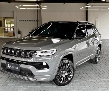 Jeep Compass 2022 Cinza — foto 1 de 3