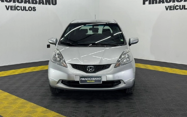 imagem-https://www.socarrao.com.br/sc-vehicle-images-prod/4003066/1790013502769-367b064f-b100-869a-245d-d25a8fa51bfc-whatsappimage2026-07-06at154301jpeg.jpg