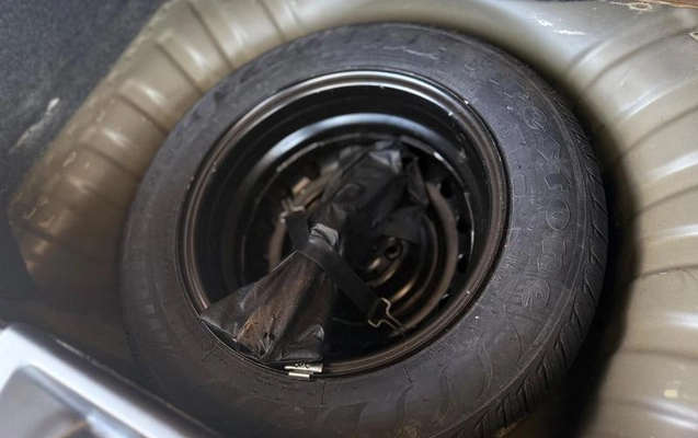 imagem-https://www.socarrao.com.br/sc-vehicle-images-prod/4003112/1790081466091-8497245_18_B_c32ad4c989.jpeg