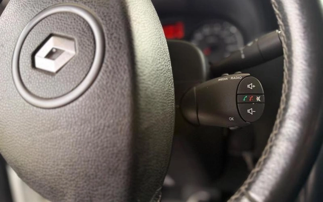 imagem-https://www.socarrao.com.br/sc-vehicle-images-prod/4003120/1791303055154-8495097_6_B_20d1ca557e.jpeg