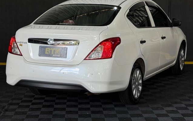 imagem-https://www.socarrao.com.br/sc-vehicle-images-prod/4003124/1790013574394-8497494_1_B_309a48af55.jpeg