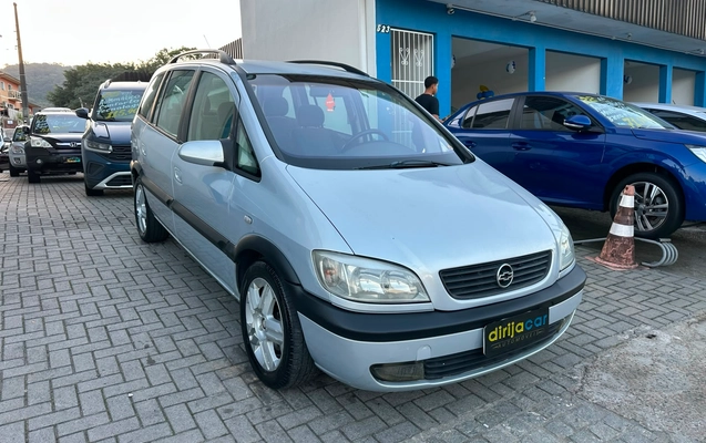 imagem-https://www.socarrao.com.br/sc-vehicle-images-prod/4003143/1790013589621-3d993eed-d9d7-46b7-a851-6ca4df08bfc6.jpeg