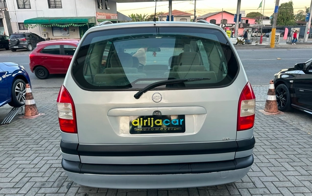 imagem-https://www.socarrao.com.br/sc-vehicle-images-prod/4003143/1790013589625-ca50cd85-25ef-44e3-88f8-98daa845da08.jpeg