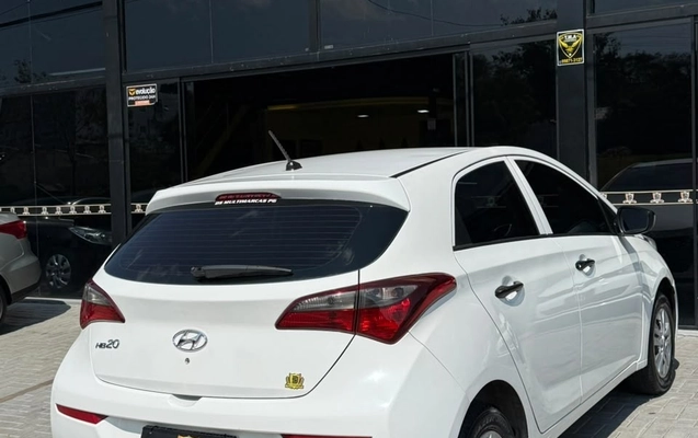 imagem-https://www.socarrao.com.br/sc-vehicle-images-prod/4003295/1790013920552-2f5d08d1-007a-4428-96b6-2885a0ea2fc1.jpg