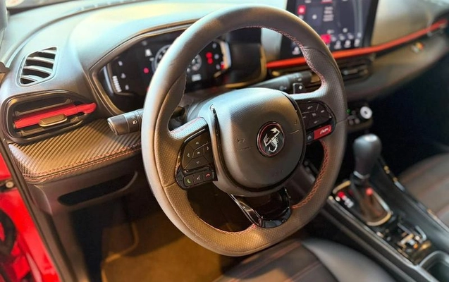 imagem-https://www.socarrao.com.br/sc-vehicle-images-prod/4003374/1790022838802-8497558_13_B_7f9e7f4598.jpeg