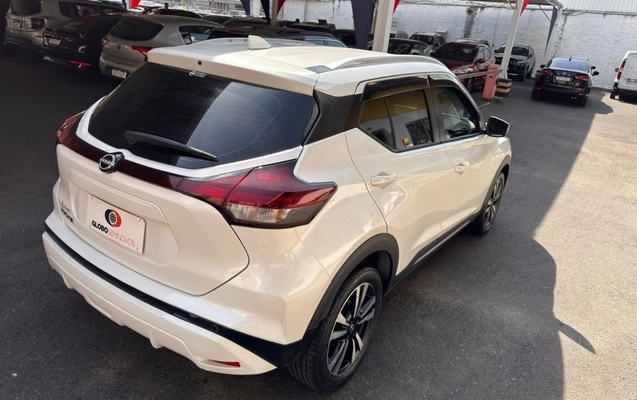 imagem-https://www.socarrao.com.br/sc-vehicle-images-prod/4003452/1790014191405-YTA3NWU3ZWQtNmI0ZS00N2Y1LWFmZDktMGY1Y2RjYjJlM2UyLmpwZWc.jpeg