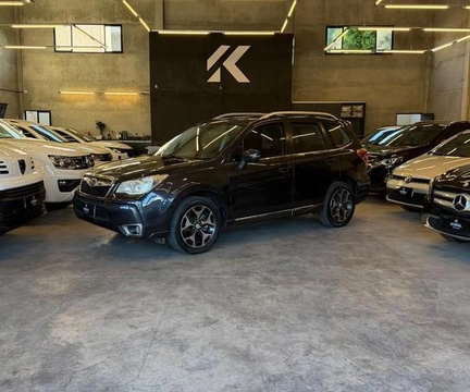 Subaru Forester 2016 Cinza — foto 1 de 3